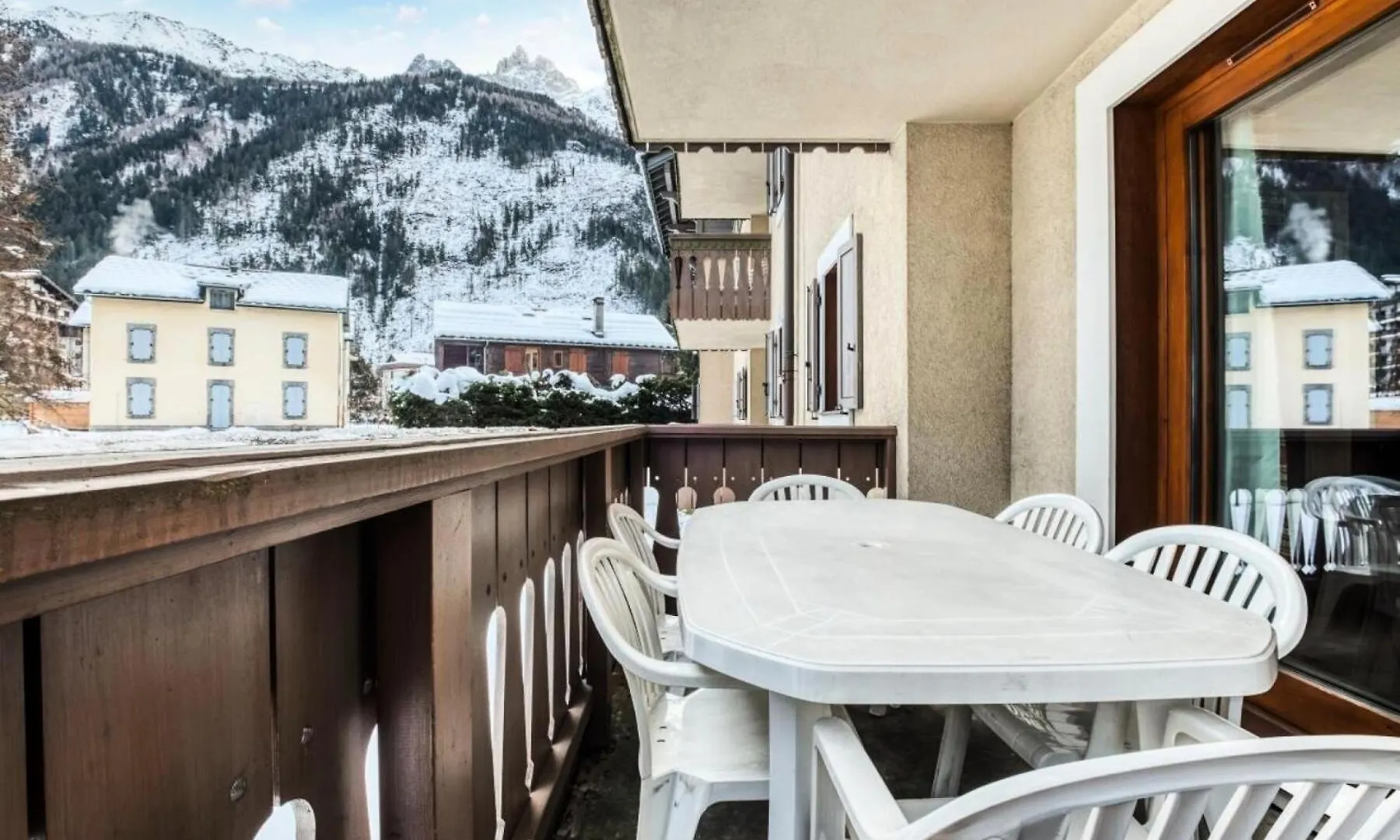 Residence La Ginabelle - Maeva Home - Appartement 4 Pieces 8 Personnes - Selection Mae-7444 Chamonix 0*,  France